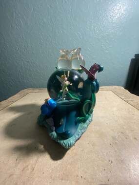 Disney Tinker Bell Musical Snow Globe with Butterfly